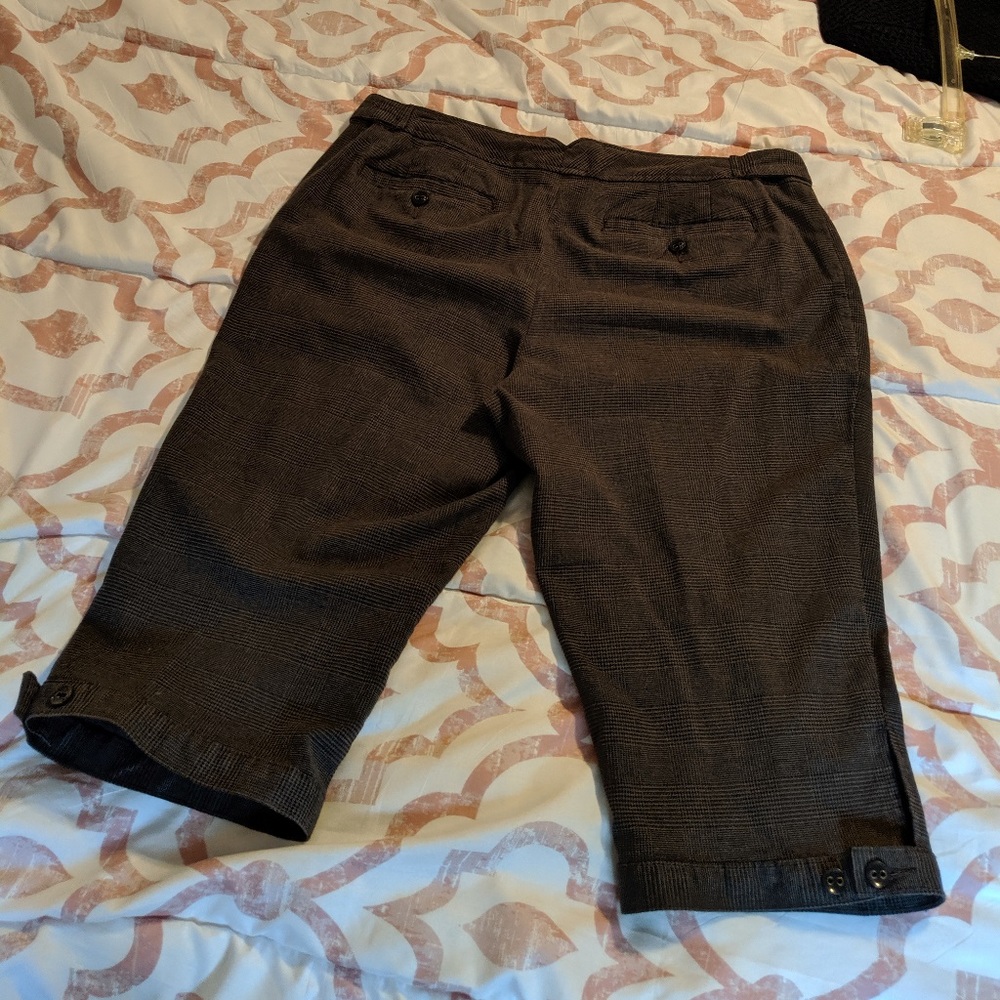 Women's knee length plaid pants size 16